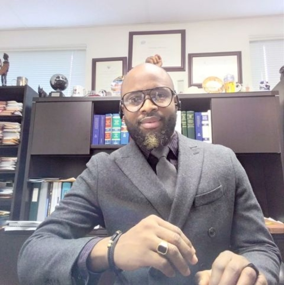 Meet your Posher, Adigun